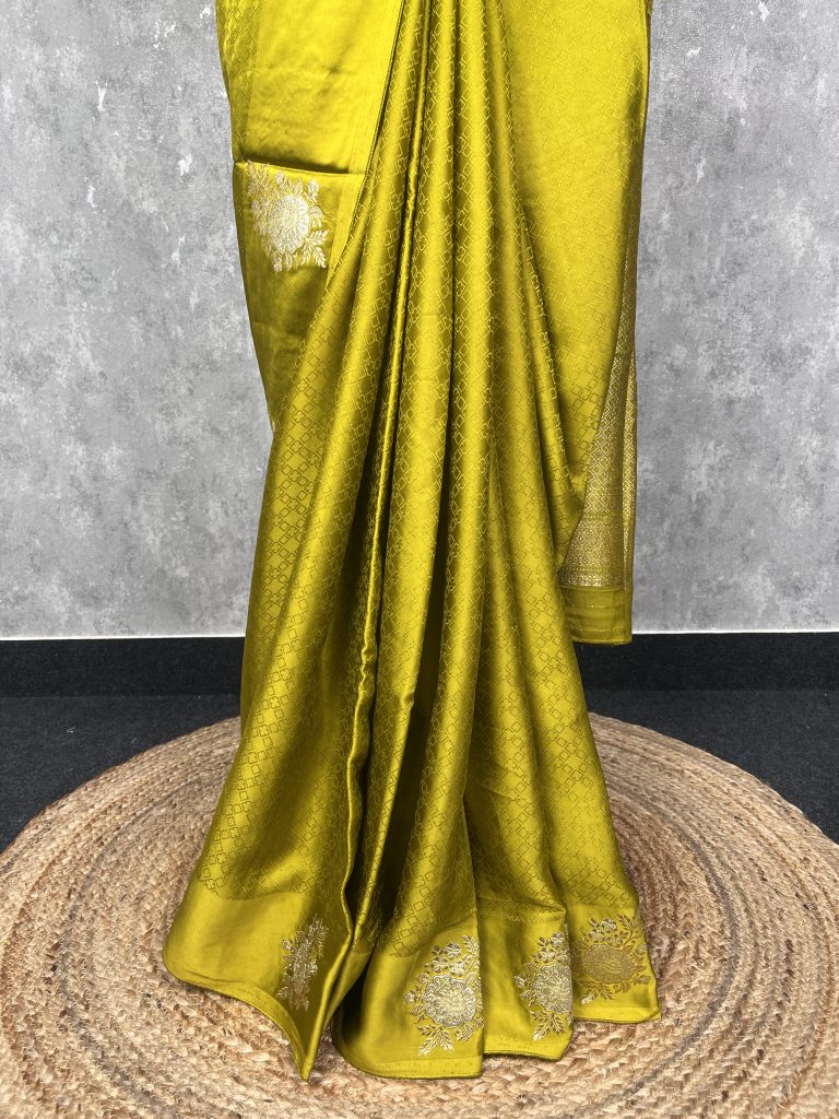 VISCOSE SATIN SILK BANARASI SAREE - Image 3