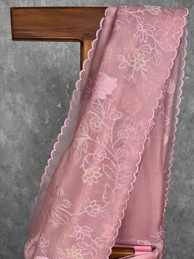 SILK ORGANZA APPLIQUE EMBROIDERY SAREE - Image 2