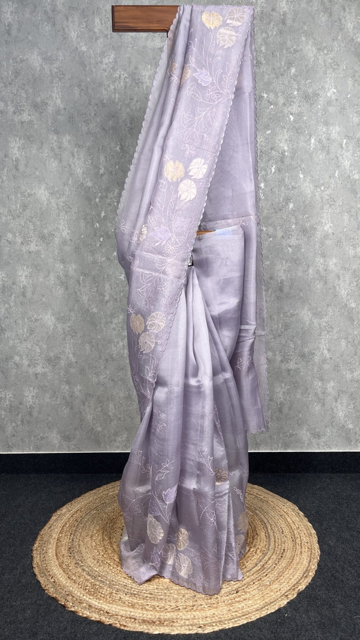 SILK ORGANZA APPLIQUE EMBROIDERY SAREE