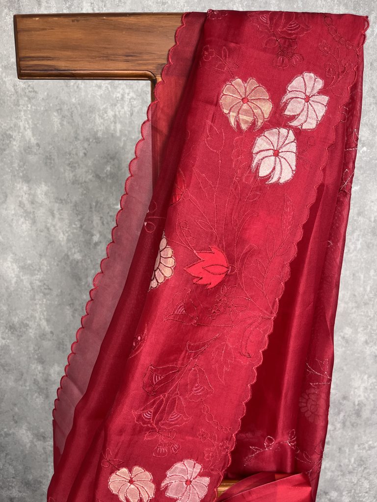 SILK ORGANZA APPLIQUE EMBROIDERY SAREE - Image 2