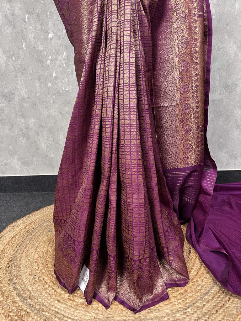 SEMI KATAN ANTIQUE ZARI BANARASI SAREE - Image 3