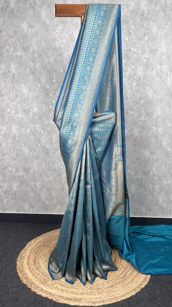 SEMI KATAN ANTIQUE ZARI BANARASI SAREE