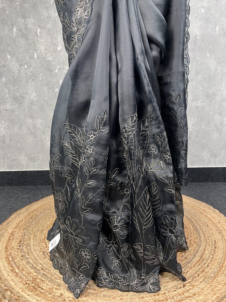SILK ORGANZA APPLIQUE EMBROIDERY SAREE - Image 3