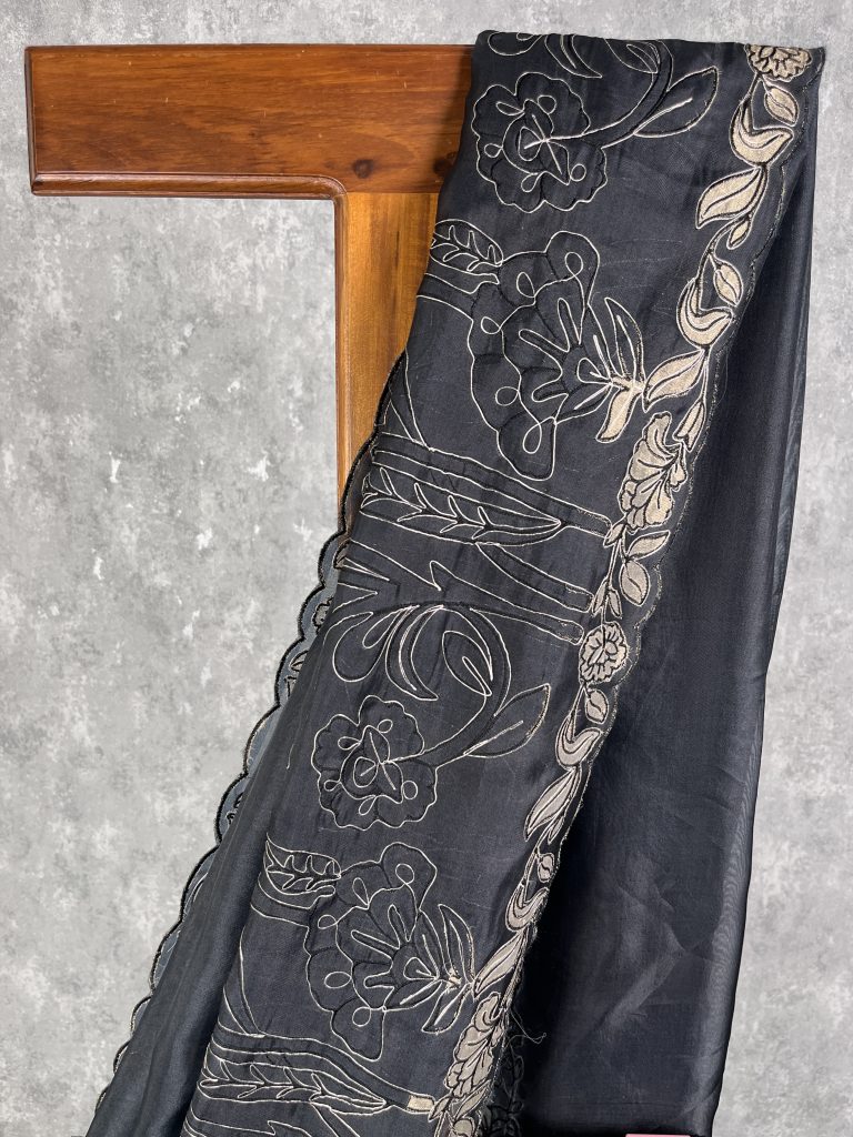 SILK ORGANZA APPLIQUE EMBROIDERY SAREE - Image 2