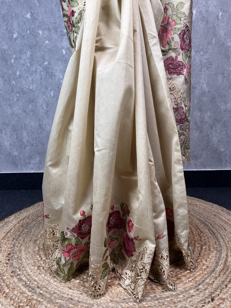 SEMI TUSSAR EMBROIDERY SAREE - Image 3