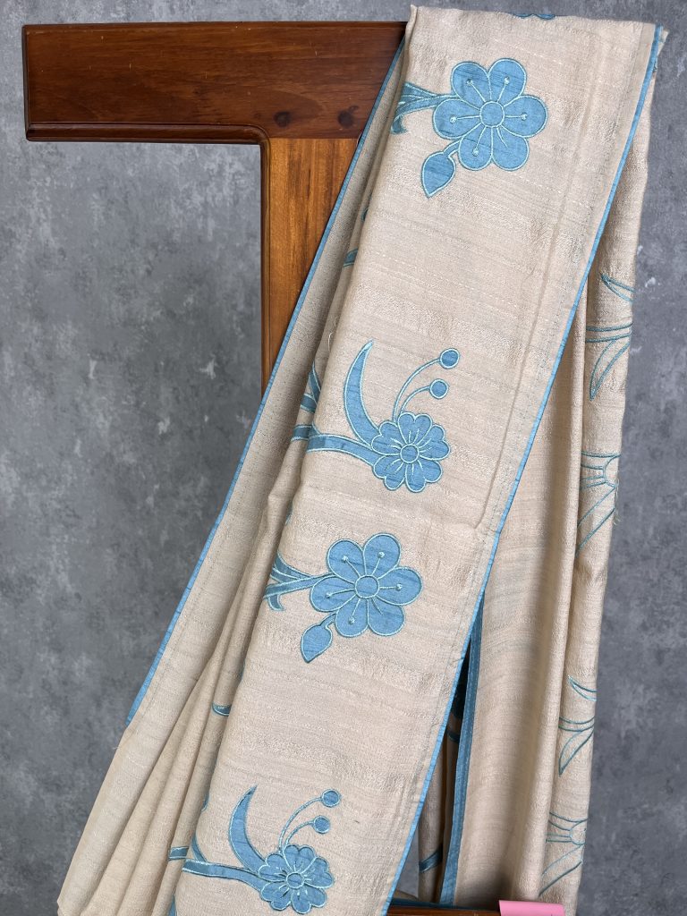 SEMI TUSSAR APPLIQUE EMBROIDERY SAREE - Image 2