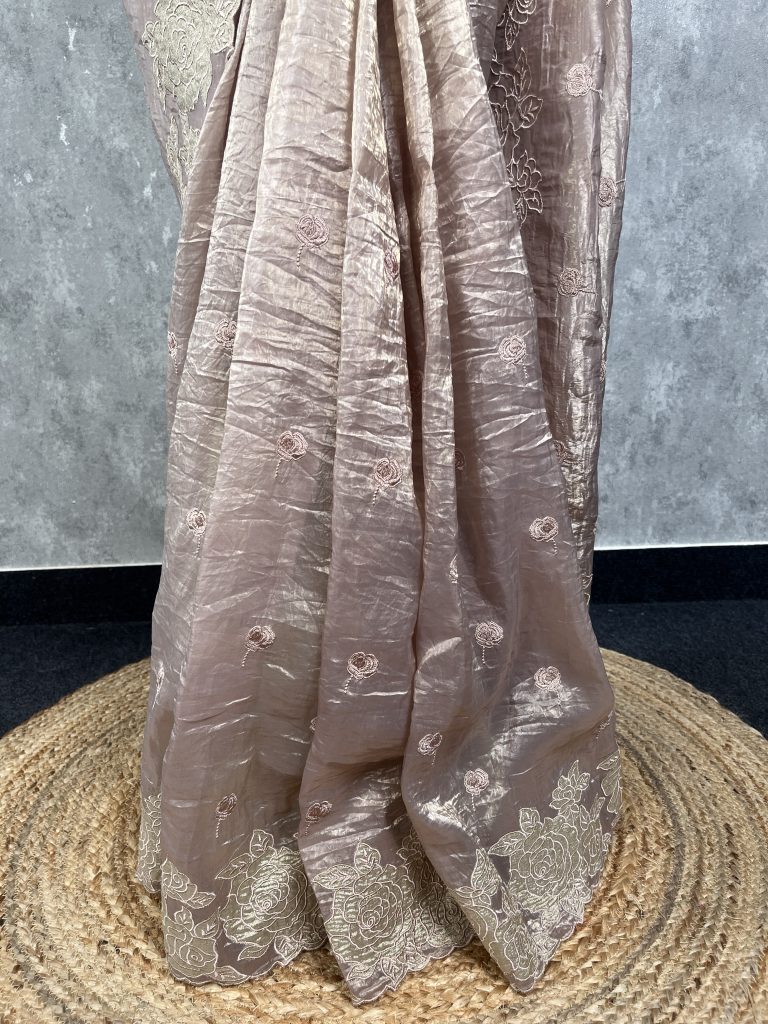 VISCOSE ORGANZA APPLIQUE EMBROIDERY SAREE - Image 3