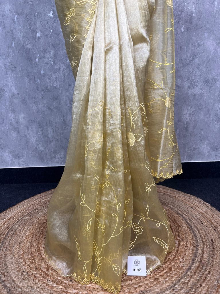 SEMI ORGANZA APPLIQUE EMBROIDERY SAREE - Image 3