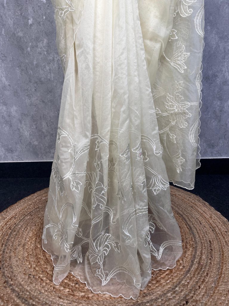 ORGANZA APPLIQUE SAREE - Image 3