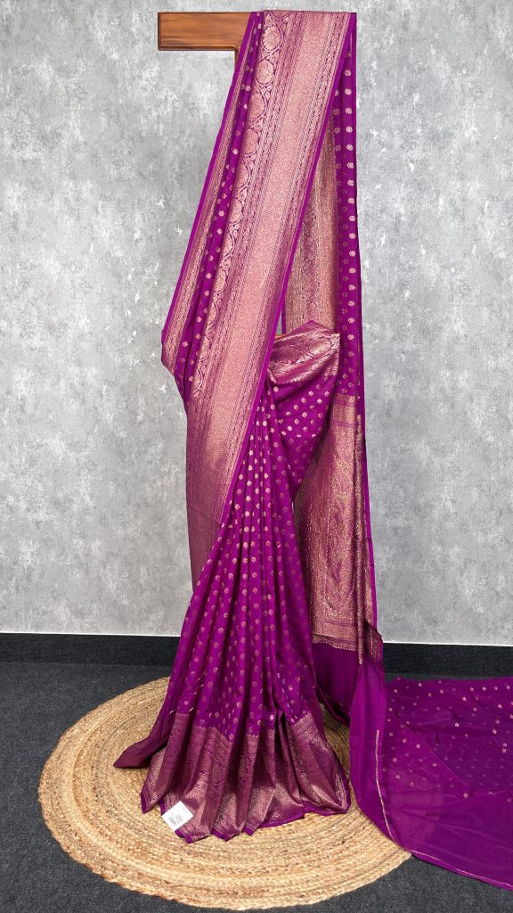 SEMI GEORGETTE ANTIQUE ZARI BANARASI SAREE