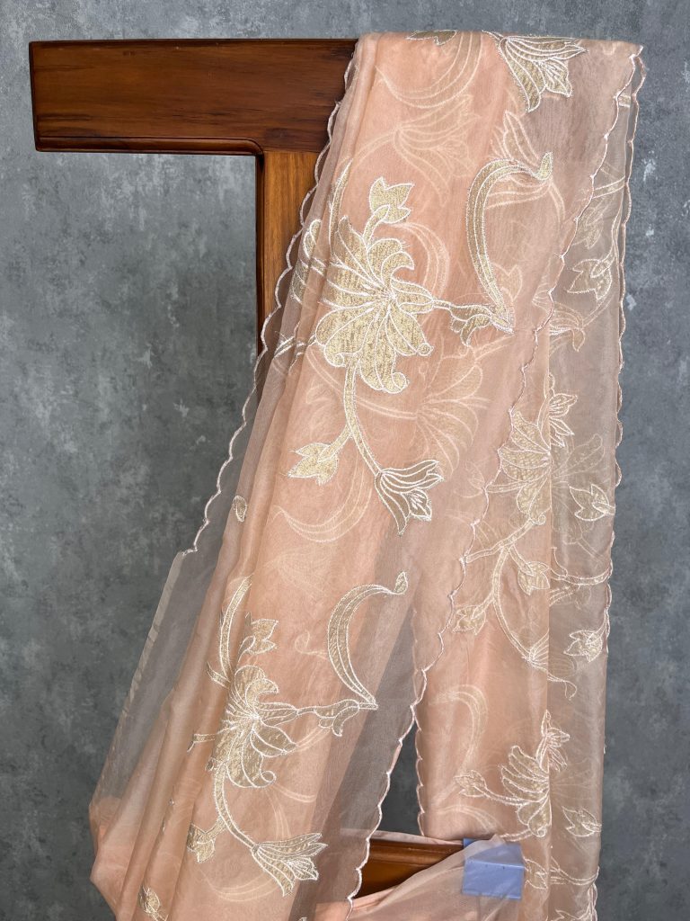 ORGANZA APPLIQUE SAREE - Image 2
