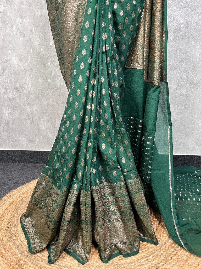 SEMI GEORGETTE ANTIQUE ZARI BANARASI SAREE - Image 3