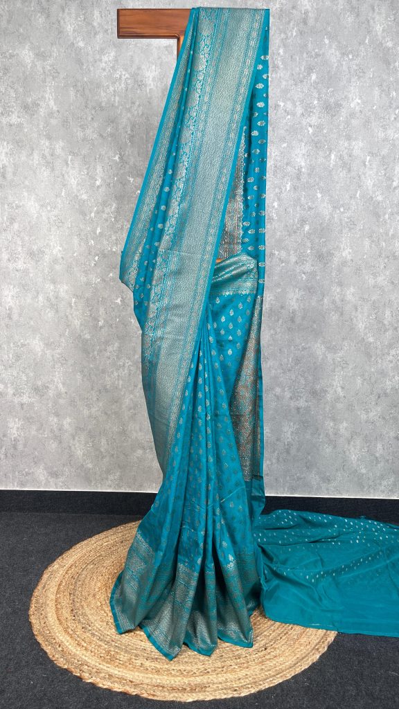 SEMI GEORGETTE ANTIQUE ZARI BANARASI SAREE