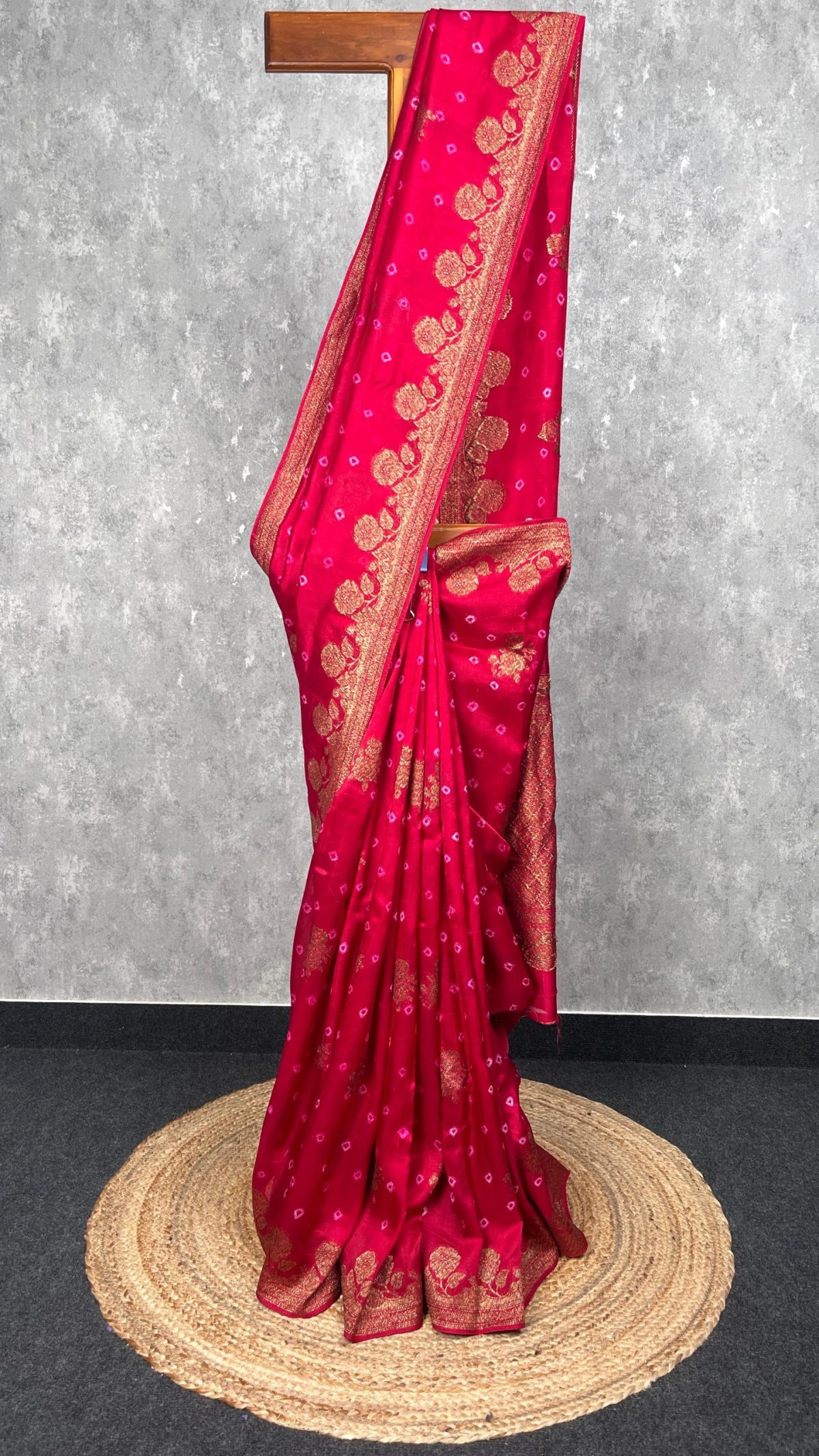 SEMI TUSSAR RAW SILK BANARASI SAREE