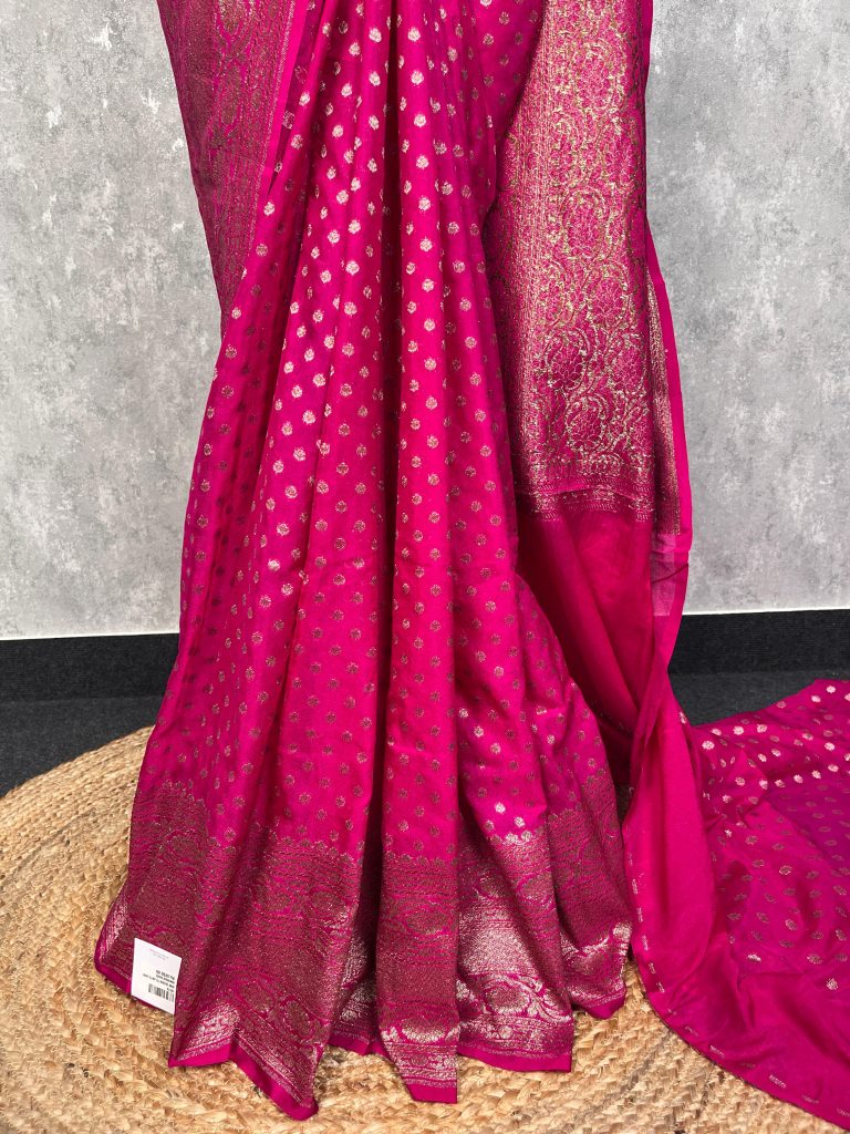 SEMI GEORGETTE ANTIQUE ZARI BANARASI SAREE - Image 3