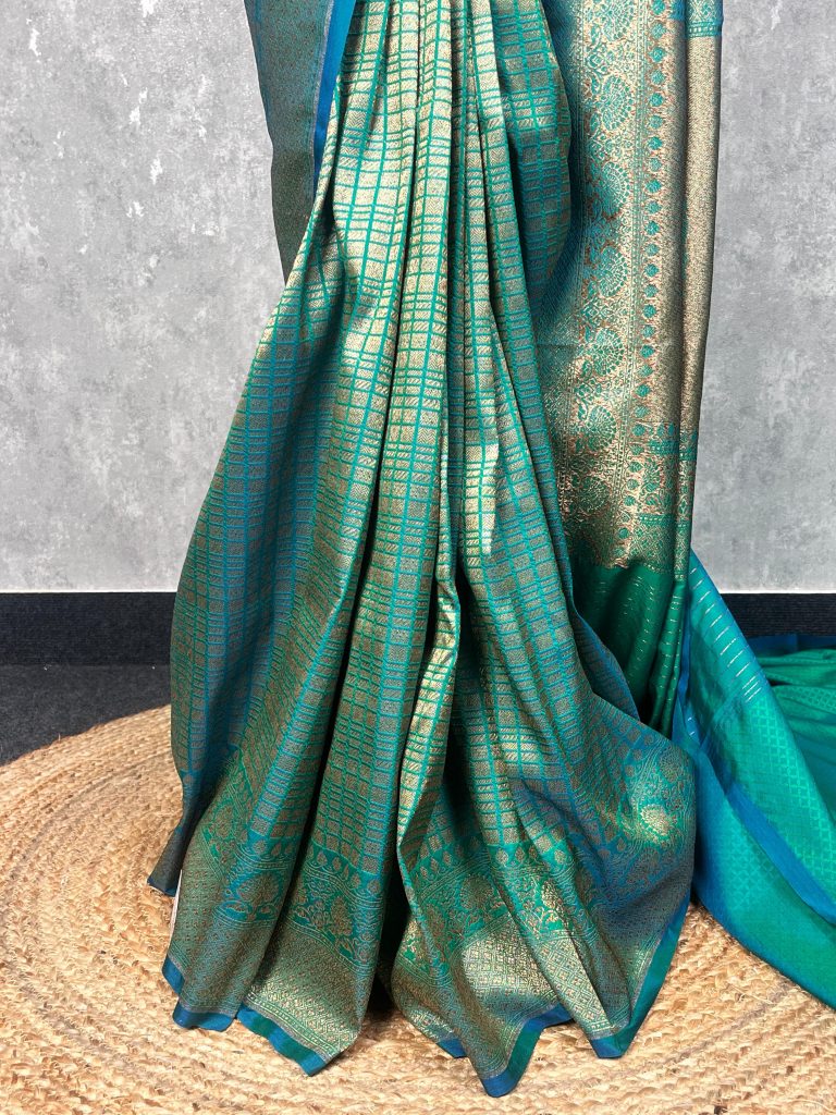 SEMI KATAN ANTIQUE ZARI BANARASI SAREE - Image 3