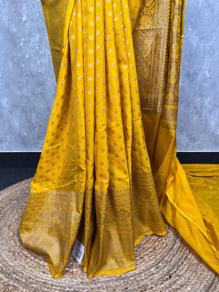 SEMI GEORGETTE ANTIQUE ZARI BANARASI SAREE - Image 3