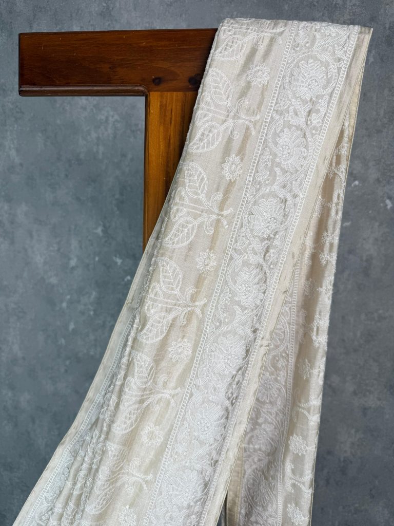 SEMI TUSSAR EMBROIDERY SAREE - Image 2