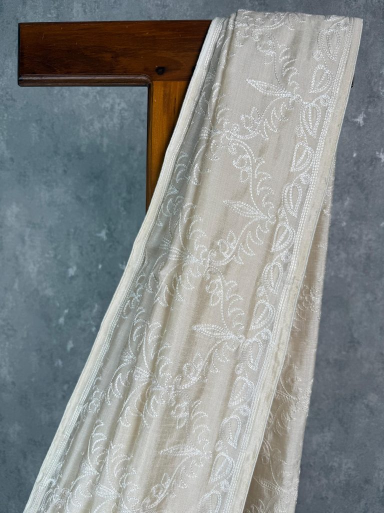 SEMI TUSSAR EMBROIDERY SAREE - Image 2