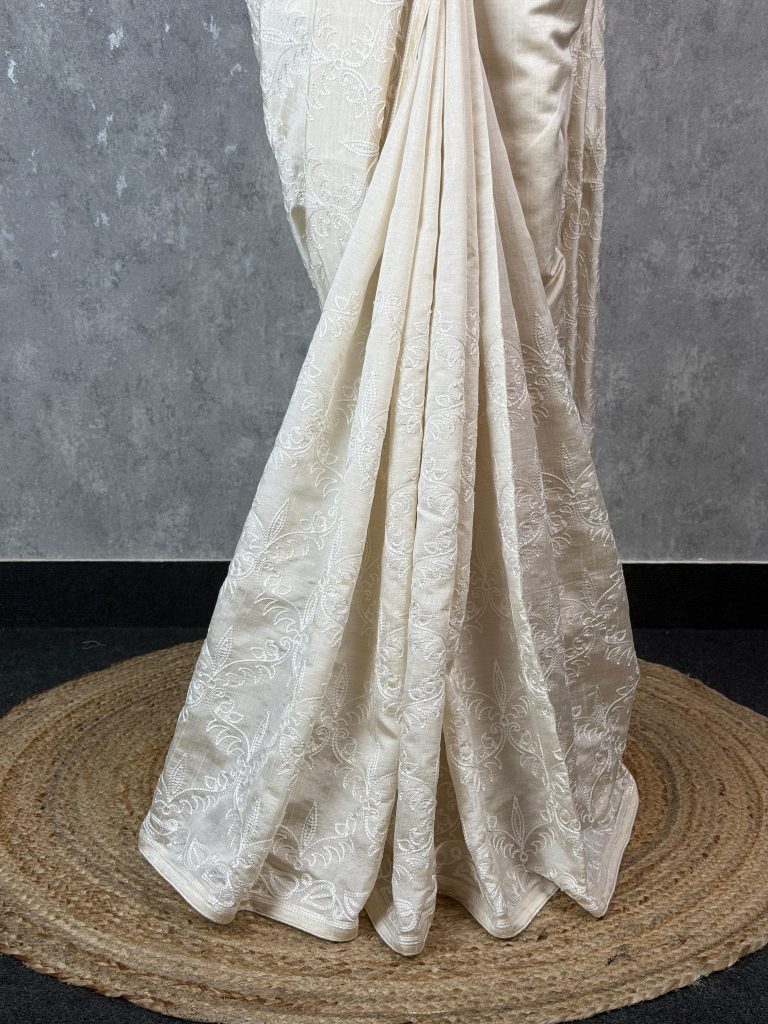 SEMI TUSSAR EMBROIDERY SAREE - Image 3