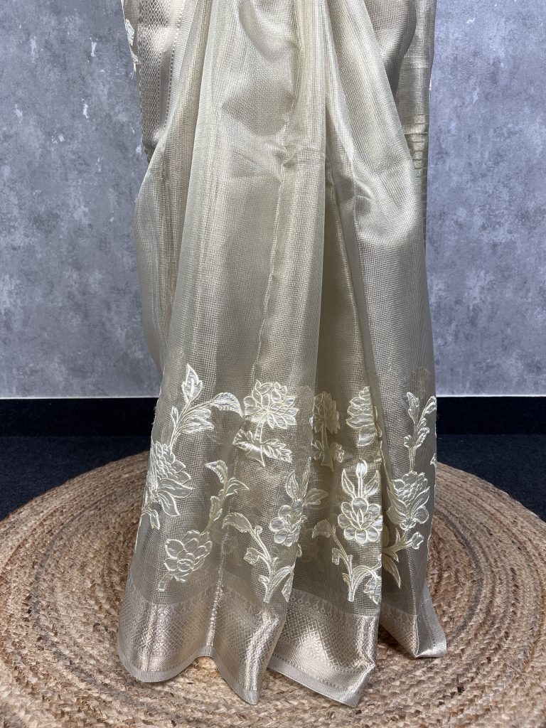 SEMI LINEN PRINTED SAREE - Image 3