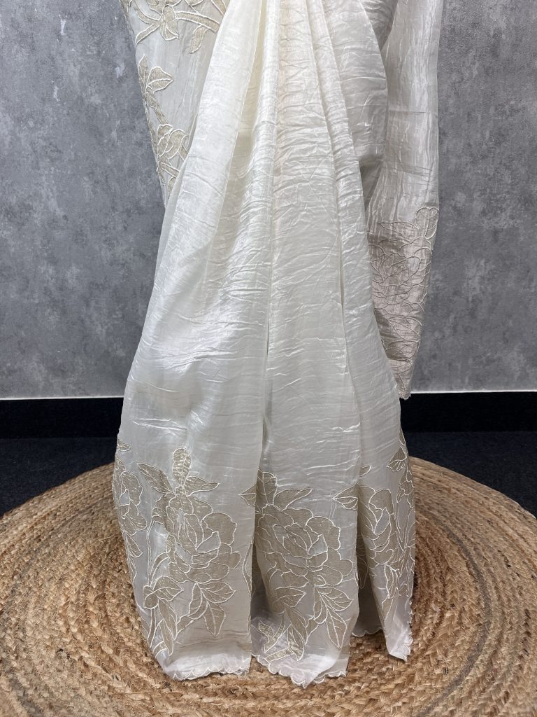 VISCOSE ORGANZA TISSUE APPLIQUE EMBROIDERY SAREE - Image 3