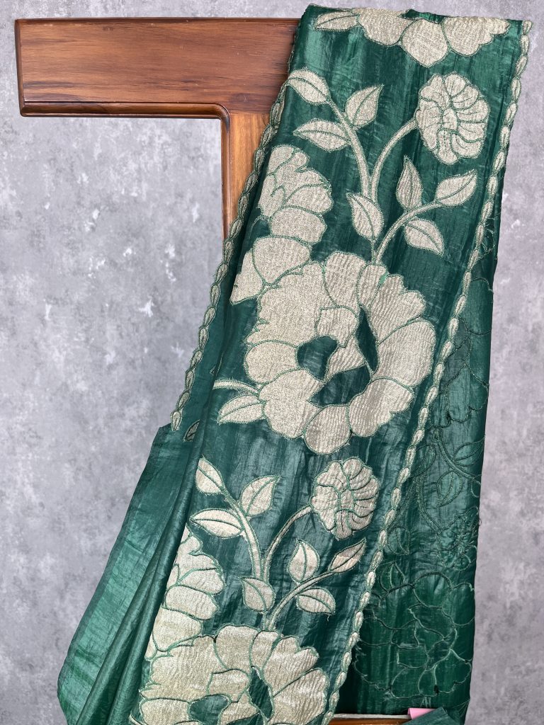VISCOSE ORGANZA TISSUE APPLIQUE EMBROIDERY SAREE - Image 2
