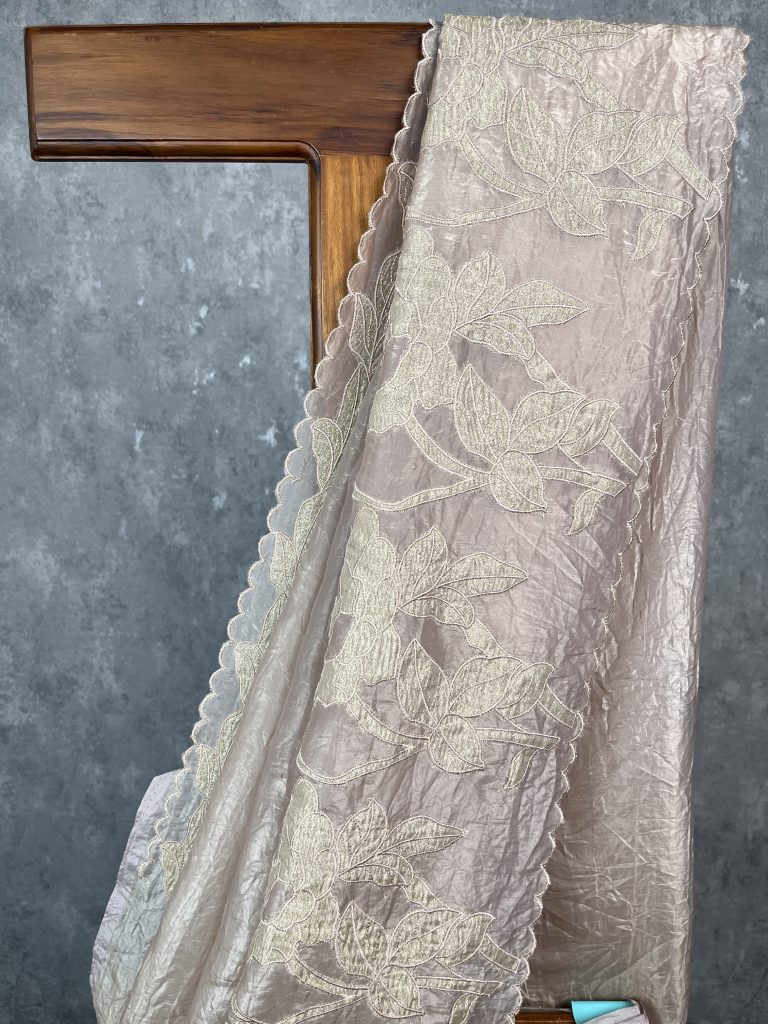 VISCOSE ORGANZA TISSUE APPLIQUE EMBROIDERY SAREE - Image 2