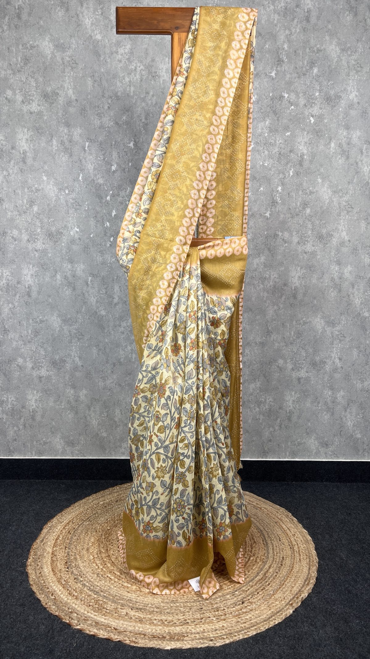 SEMI LINEN PRINTED SAREE