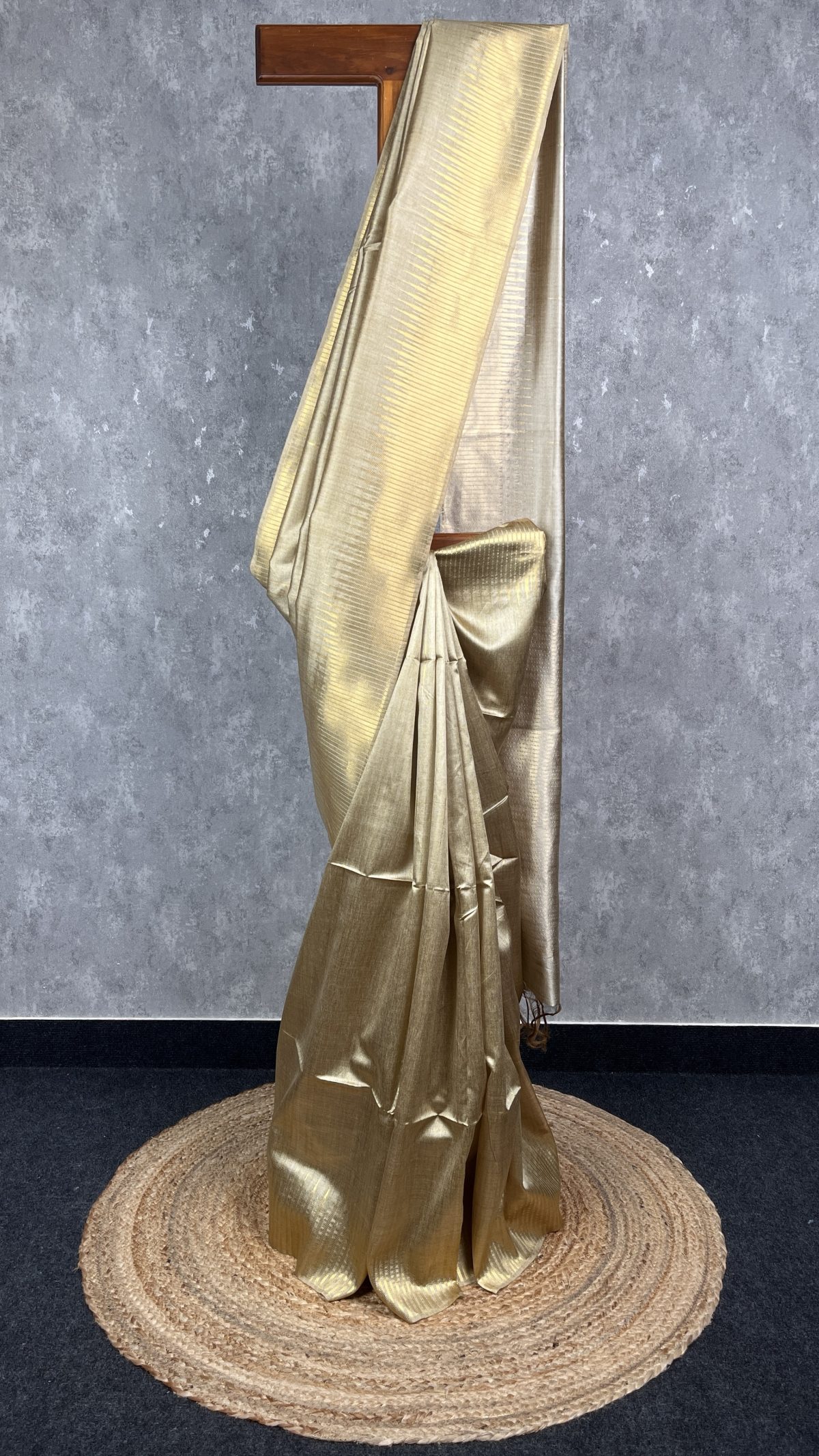 SEMI TUSSAR SILK WEAVING BANARASI SAREE