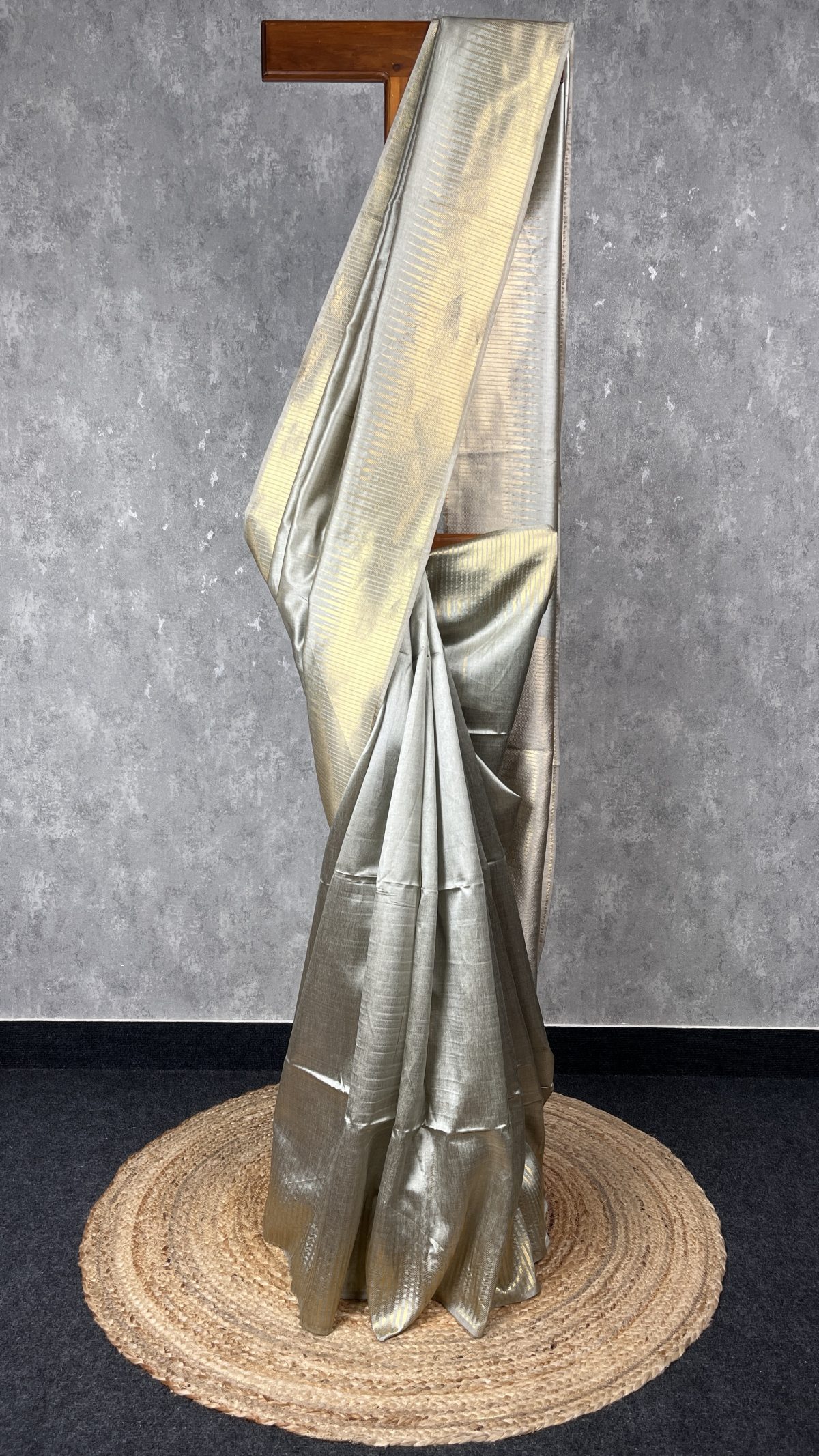 SEMI TUSSAR SILK WEAVING BANARASI SAREE