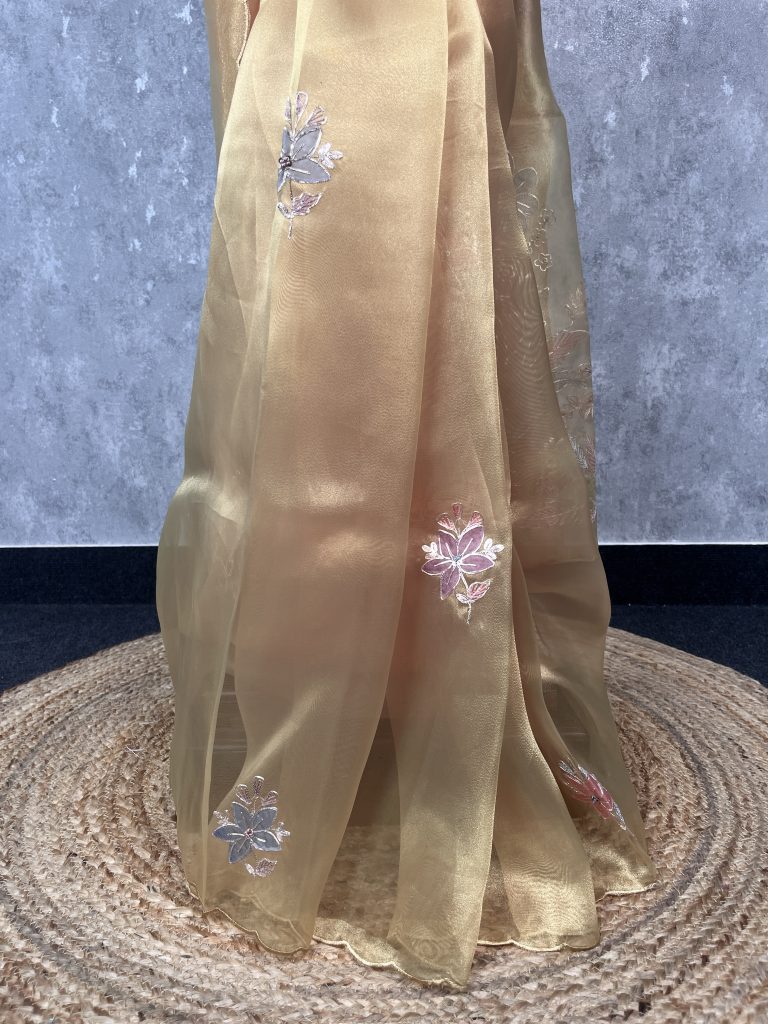 ORGANZA EMBROIDERY SAREE - Image 3