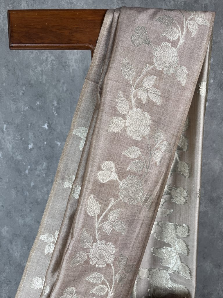 SEMI TUSSAR SILK WEAVING BANARASI SAREE - Image 2