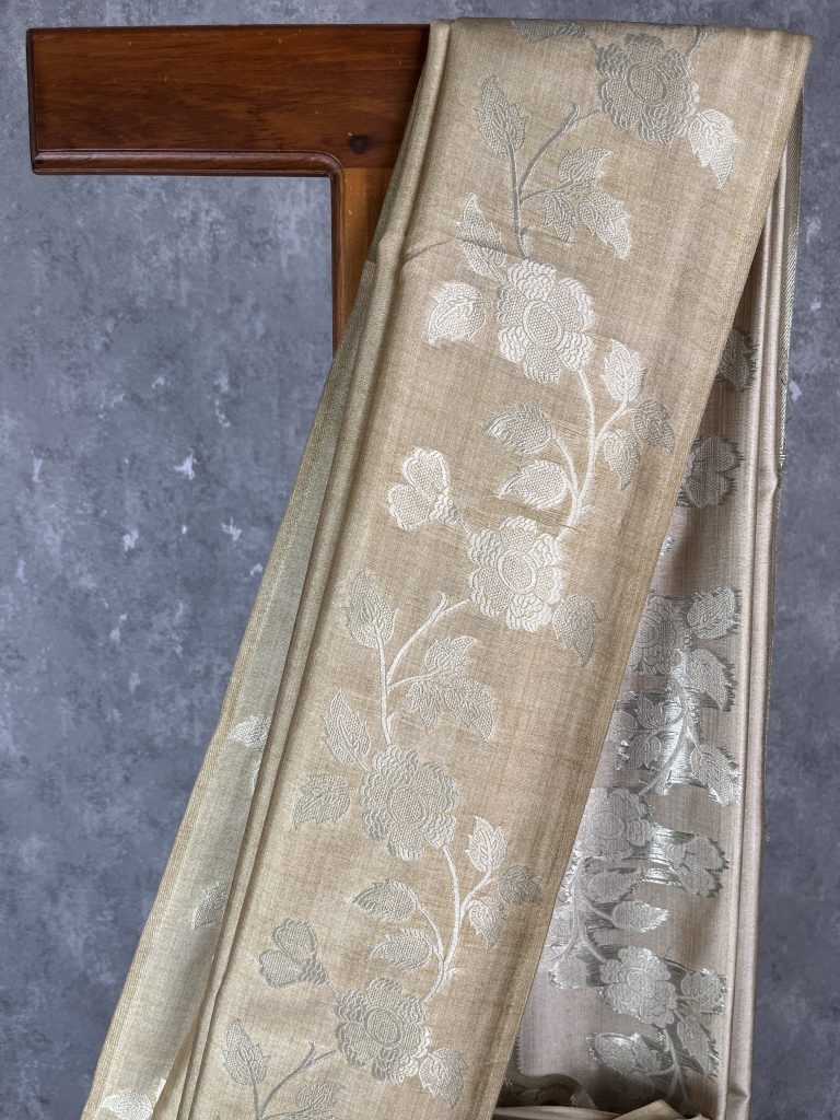 SEMI TUSSAR SILK WEAVING BANARASI SAREE - Image 2