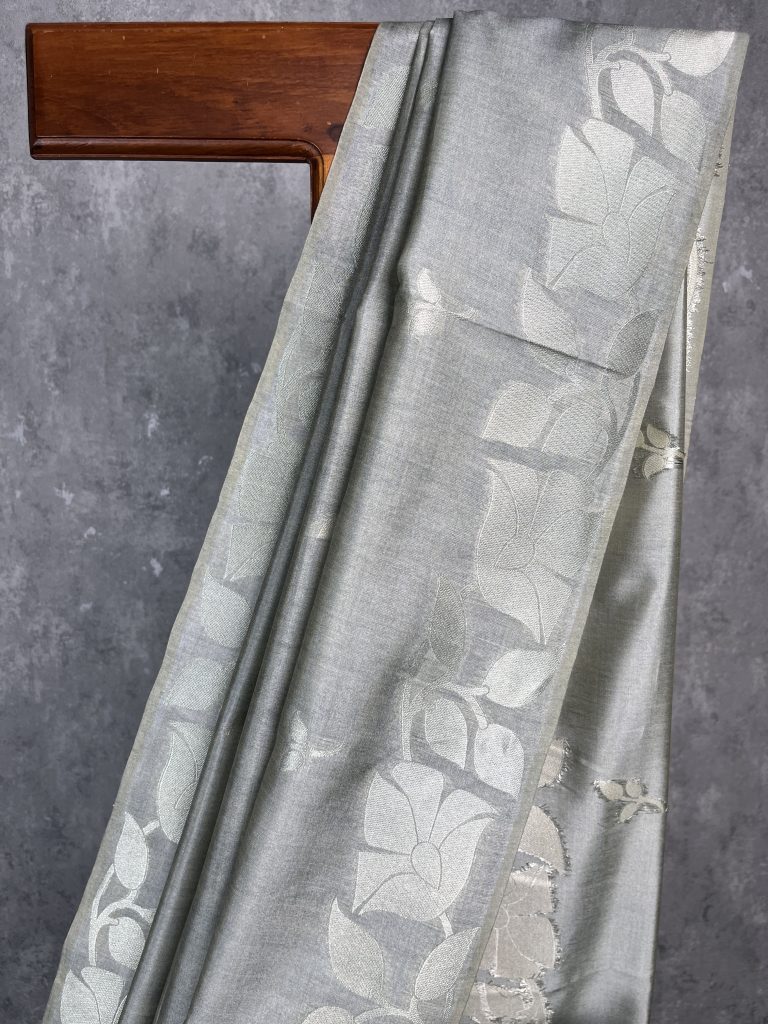 SEMI TUSSAR SILK WEAVING BANARASI SAREE - Image 2