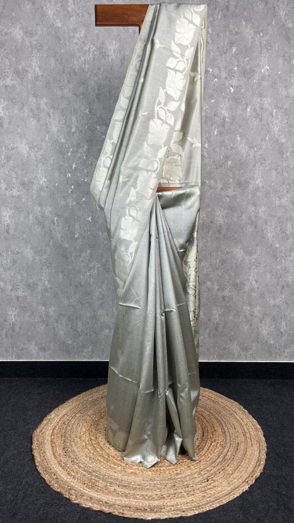 SEMI TUSSAR SILK WEAVING BANARASI SAREE
