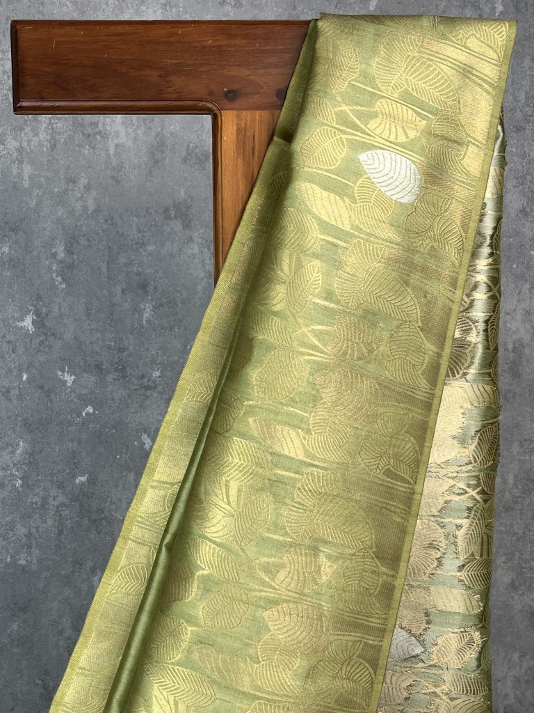 SEMI TUSSAR SILK WEAVING BANARASI SAREE - Image 2