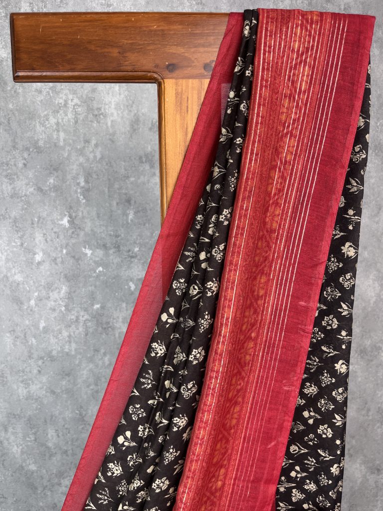 SEMI LINEN PRINTED SAREE - Image 2