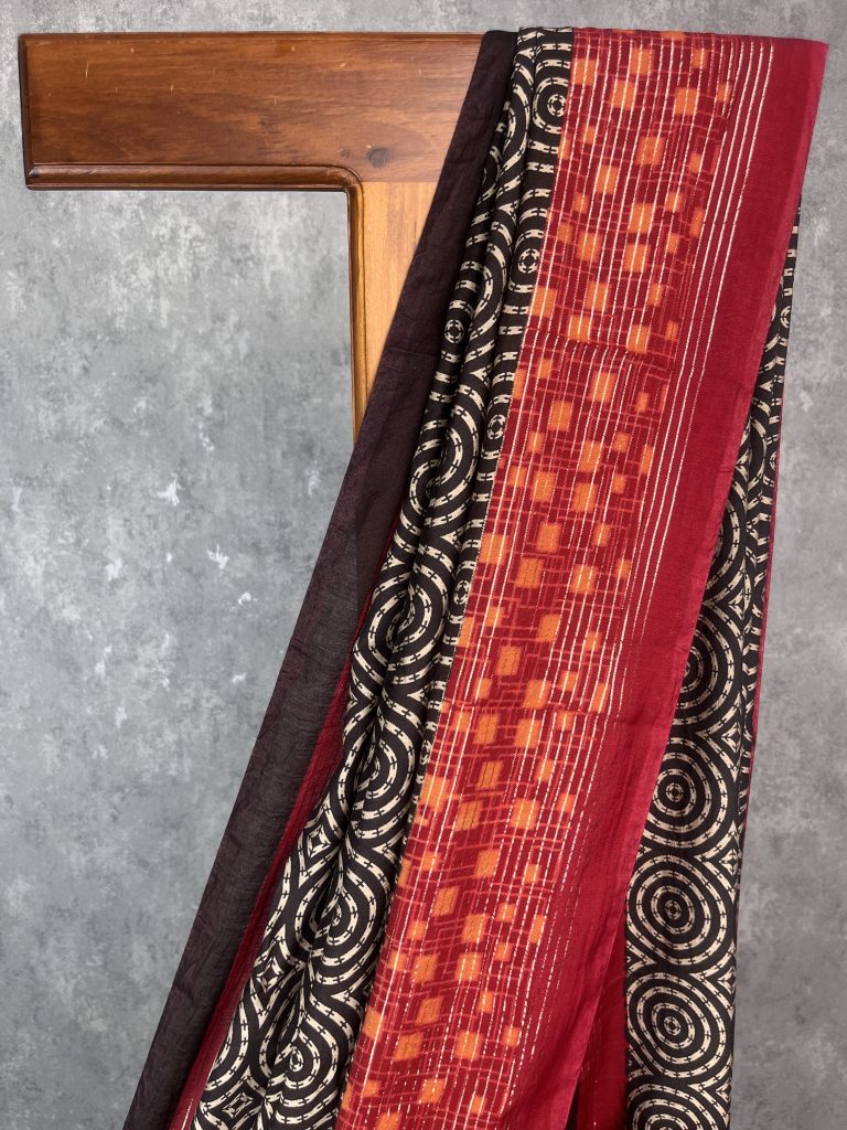 SEMI LINEN PRINTED SAREE - Image 2