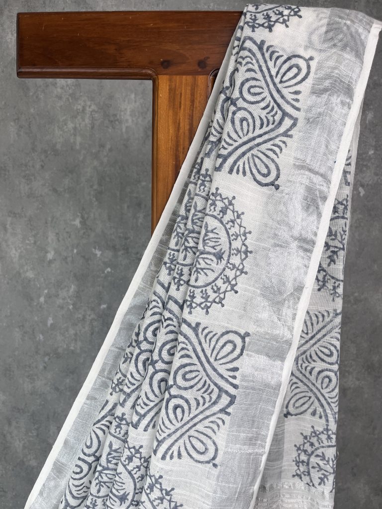 SEMI LINEN PRINTED SAREE - Image 2