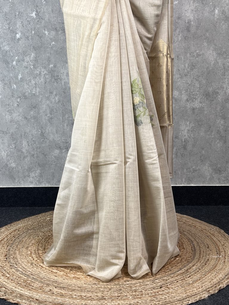 SEMI TUSSAR PRINTED BANARASI SAREE - Image 3