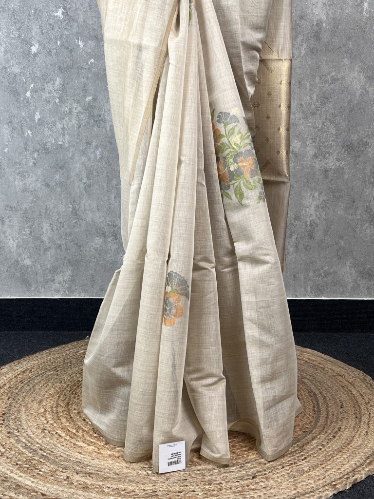 SEMI TUSSAR PRINTED BANARASI SAREE - Image 3