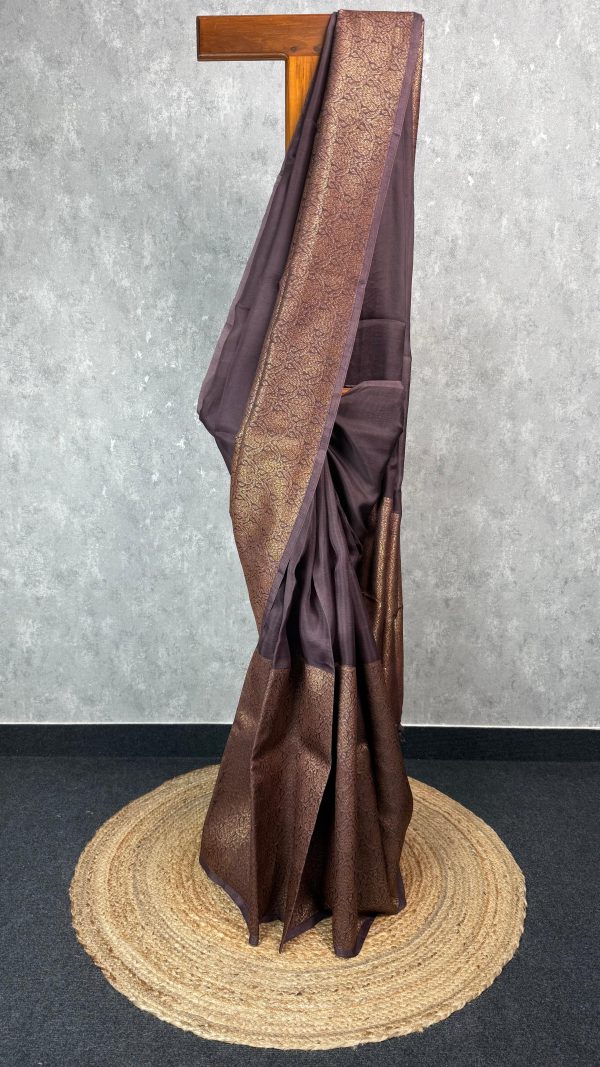 KORA ANTIQUE BHUTA BANARASI SAREE