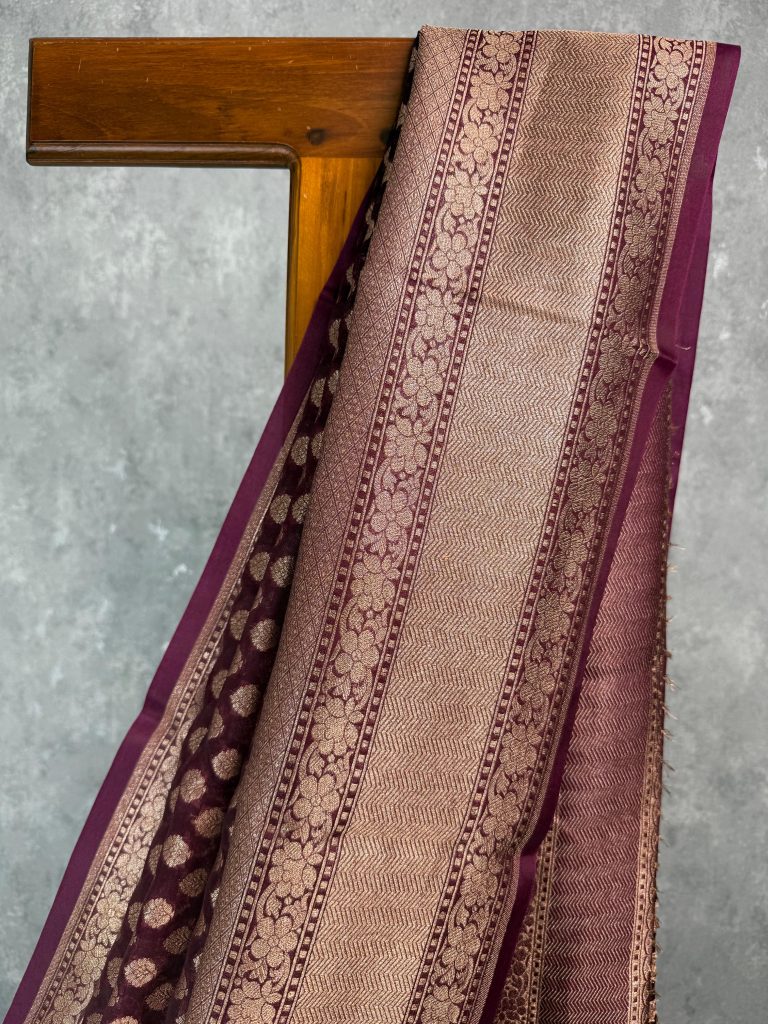 KORA WATER ZARI BHUTA BANARASI SAREE - Image 2