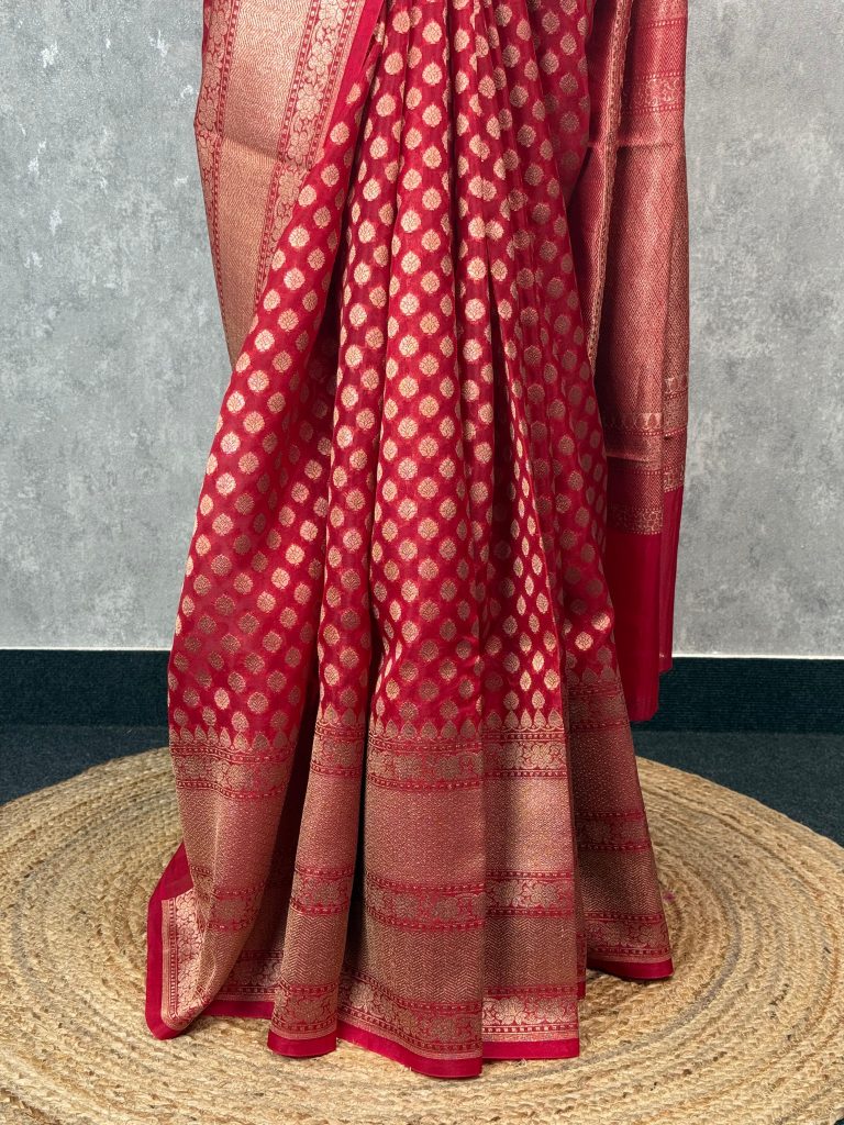 KORA WATER ZARI BHUTA BANARASI SAREE - Image 2
