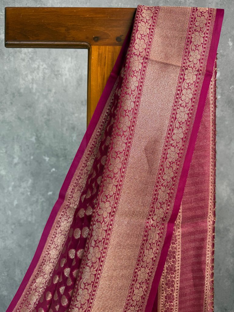 KORA WATER ZARI BHUTA BANARASI SAREE - Image 2