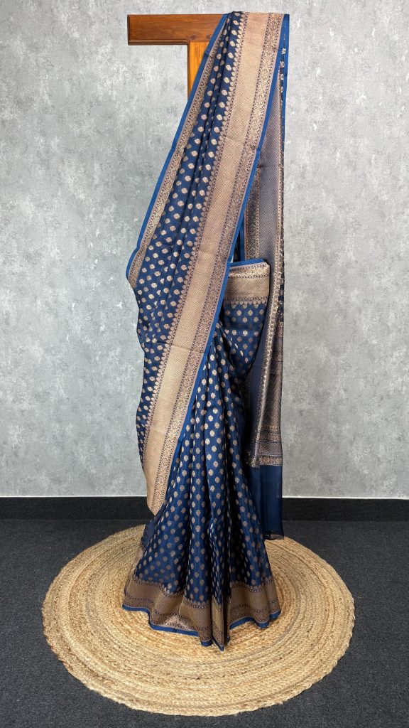 KORA WATER ZARI BHUTA BANARASI SAREE