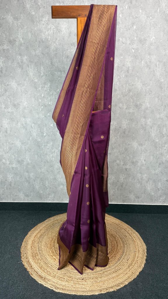 KORA ANTIQUE ZARI BORDER BANARASI SAREE