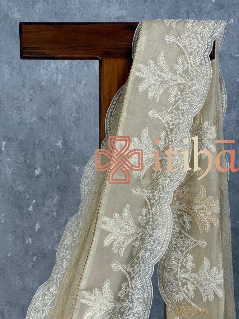 CRUSHED TISSUE SILK EMBROIDERY SAREE - Image 2