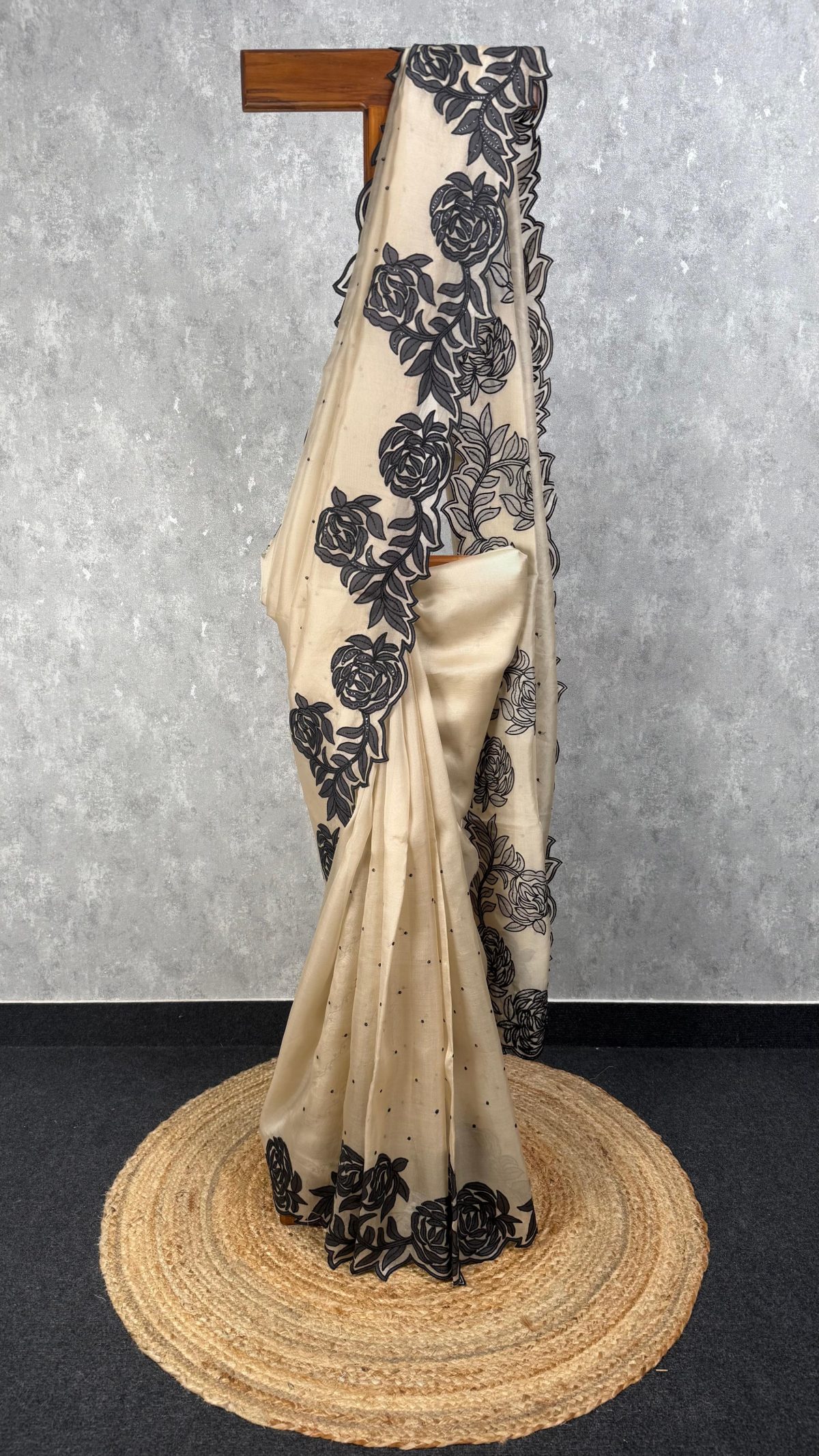 SILK ORGANZA EMBROIDERY SAREE